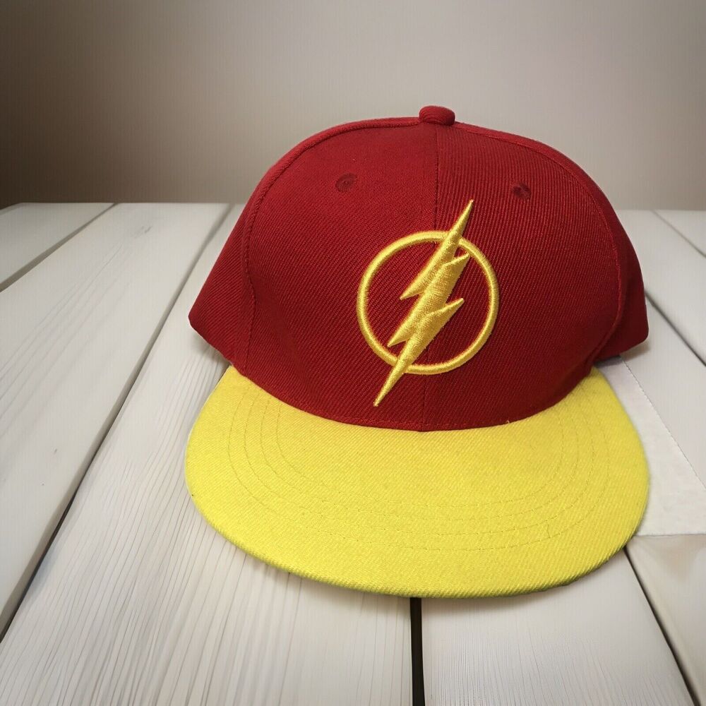 The Flash DC Comics Snapback Hat Red Yellow Lightning Bolt Logo Six Flags Cap